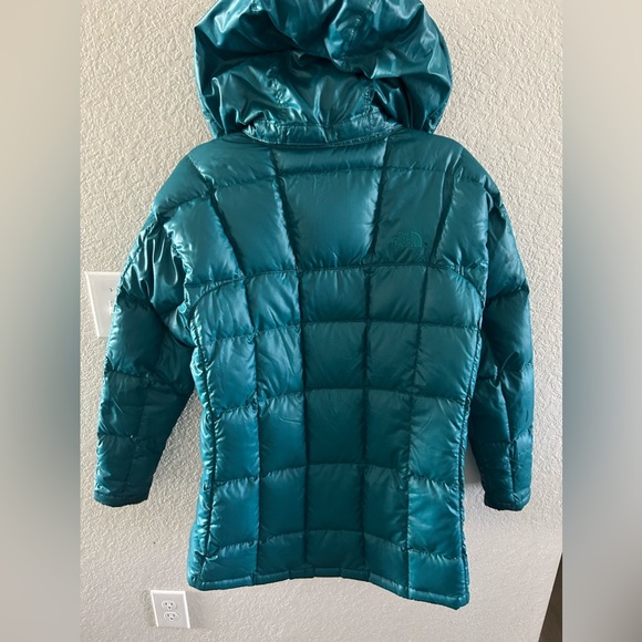 Women’s North Face Down Jacket Fill 600 - Picture 2 of 5